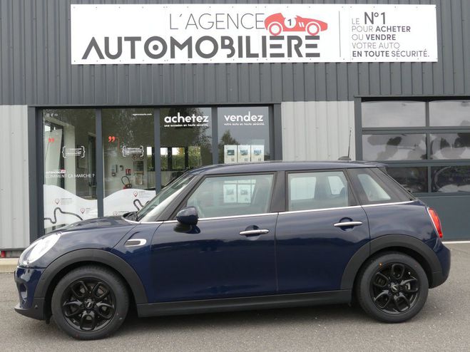 Mini Cooper (F55) 1.5 i 12V 136 cv Bote auto Bleu de 2015