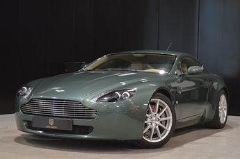  Voir détails -Aston martin V8 Vantage 4.3i 385 ch Boite mca - 32.000 km à Lille (59)