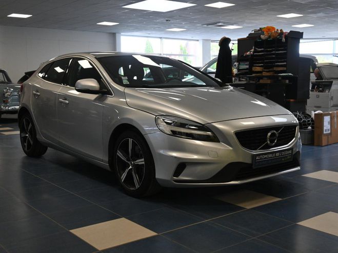 Volvo V40 D3 150 Geartronic 6 R-Design Gris de 2017