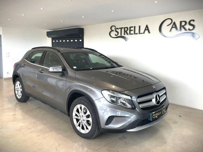 Mercedes Classe GLA Classe 200 CDI / d 4Matic (156.902) Gris de 2015