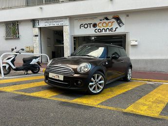  Voir détails -Mini Cooper 122CH PACK CHILI à Cannes (06)