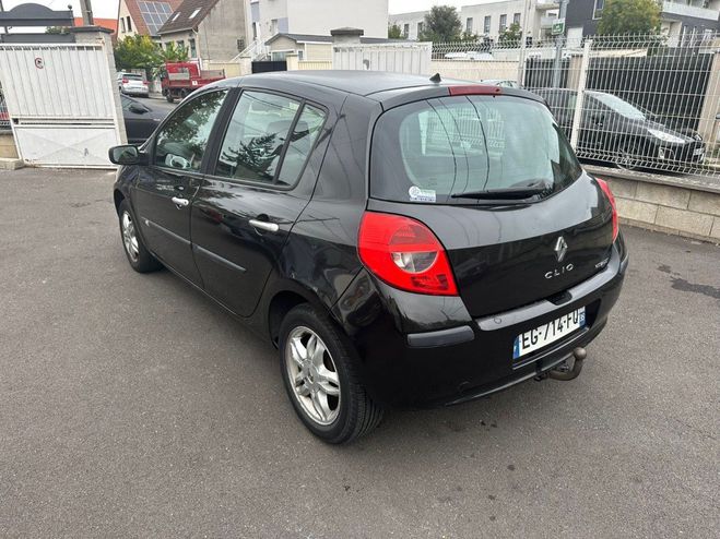 Renault Clio III 1.2 16V 75 Dynamique Noir de 2008