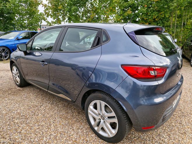 Renault Clio TCE 90 ZEN GRIS F de 2016