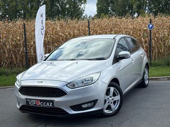  Voir détails -Ford Focus 1.5 TDCI 105CH ECONETIC BUSINESS NAV * 2 à  La Chapelle-d'Armentires (59)