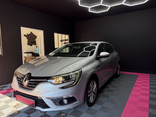 Renault Megane IV BERLINE BUSINESS TCe 115 cv / SUIVI D Gris de 2018