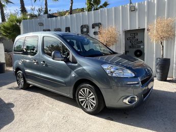  Voir détails -Peugeot Partner 1.6 HDi FAP - 92 II 2008 TEPEE COMBI Act à  Le Muy (83)