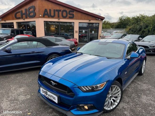 Ford Mustang V8 5.0 GT FASTBACK BLEU BANDES GRISE PAC Bleu de 2017