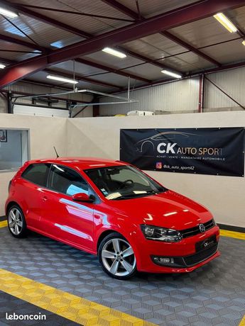  Voir détails -Volkswagen Polo Sportline 1.6 Tdi 105cv à Saint-Martin-la-Plaine (42)