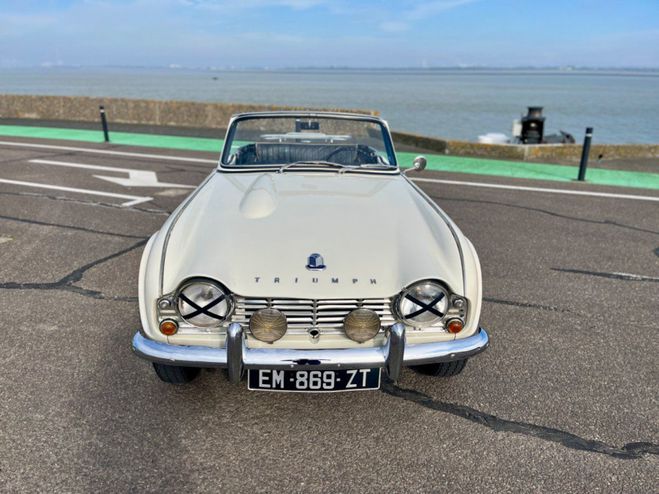 Triumph TR4 Triumph TR4 OVERDRIVE Old English White de 1963