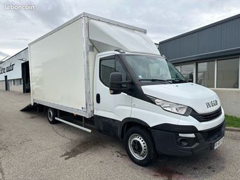  Voir détails -Iveco Daily 23490 ht 20m3 caisse transport vhicules à   La Boisse (01)