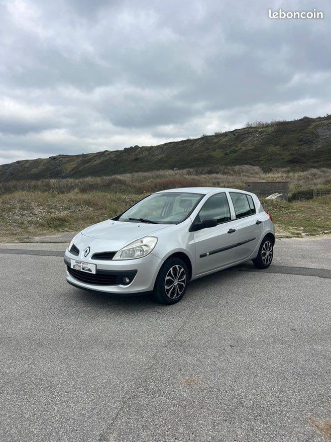 Renault Clio 3 Gris de 2007