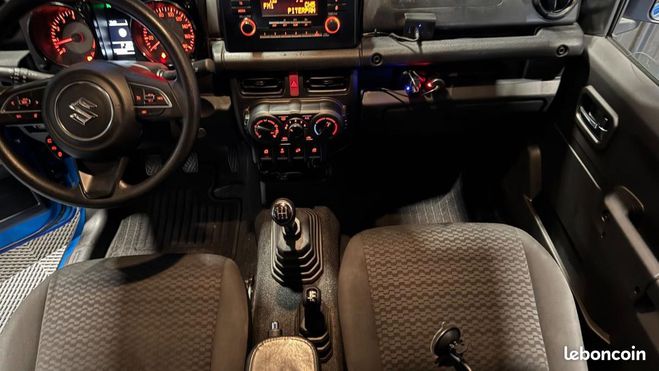 Suzuki Jimny SOCIETE 1.5 VVT 100 PRIVILEGE 4WD Bleu de 2021