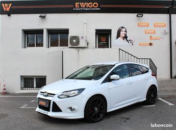  Voir détails -Ford Focus 1.6 ECOBOOST 150 ST-Line à Nmes (30)