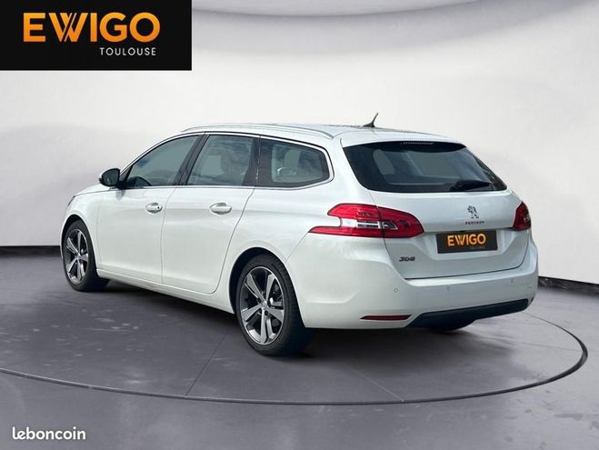 Peugeot 308 SW GENERATION-II 1.2 PURETECH 130 ALLURE Blanc de 2015