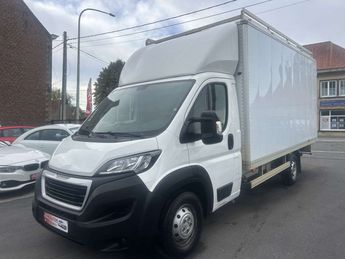  Voir détails -Peugeot Boxer 2.0 BlueHDi 163 CAISSE ALU AVEC GALERIE  à Saint-Ghislain (73)