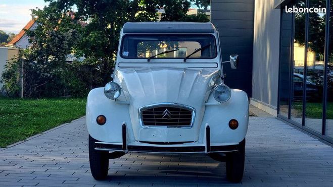 Citroen 2 CH 2 CV 6 Blanc de 1984