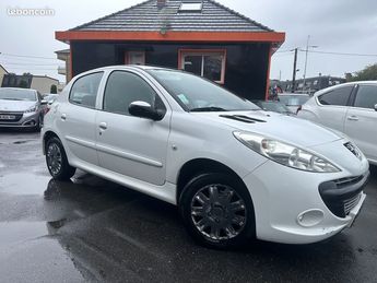  Voir détails -Peugeot 206 1.4 HDI TRENDY 5P à Morsang-sur-Orge (91)