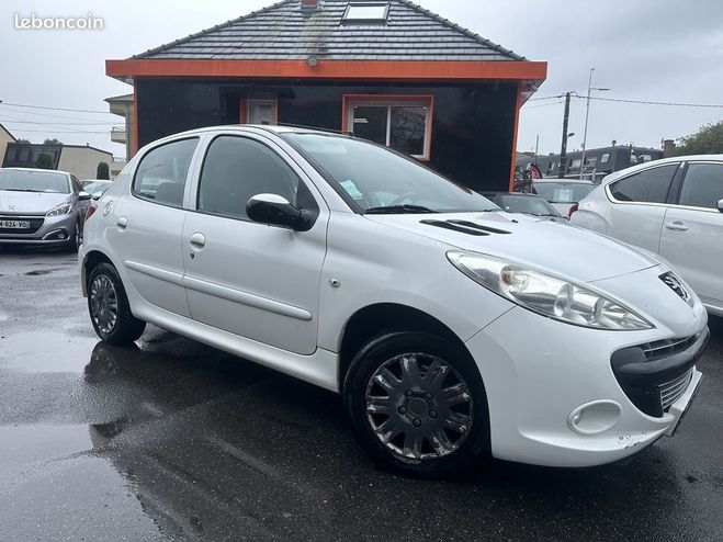 Peugeot 206 1.4 HDI TRENDY 5P Blanc de 2009