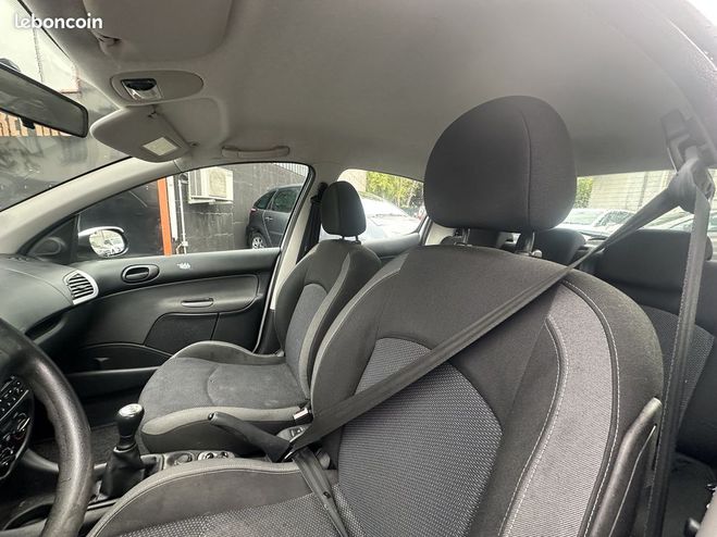 Peugeot 206 1.4 HDI TRENDY 5P Blanc de 2009