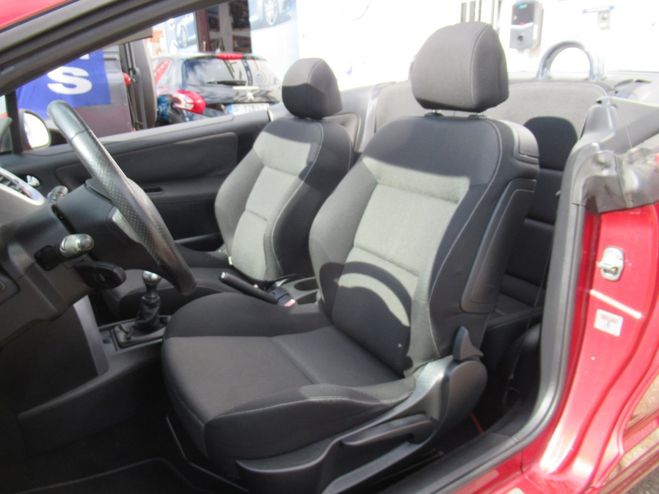 Peugeot 207 CC 1.6 VTI 16V 120CH SPORT PACK Rouge de 2008