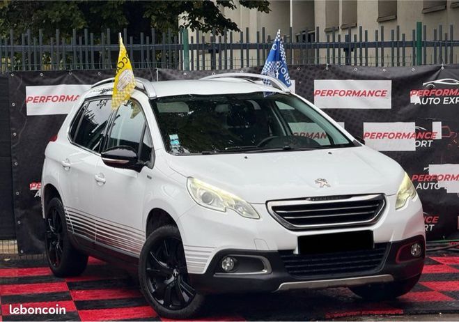 Peugeot 2008 1.2 THP 130CV URBANCROSS 4X4 Anne 07-20 Blanc de 2015