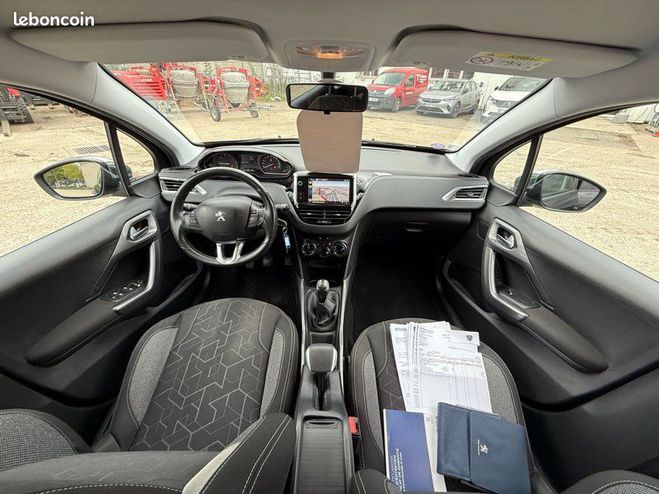 Peugeot 2008 1.2 VTi STYLE Anne 12-2016 91.000KM Cer Noir de 2017