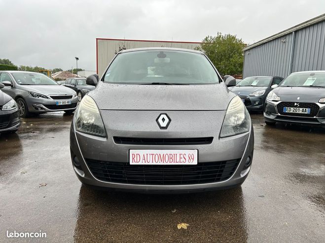 Renault Grand Scenic SCNICIII III 1.4 TCE 130 CH Dynamique Gris de 2009