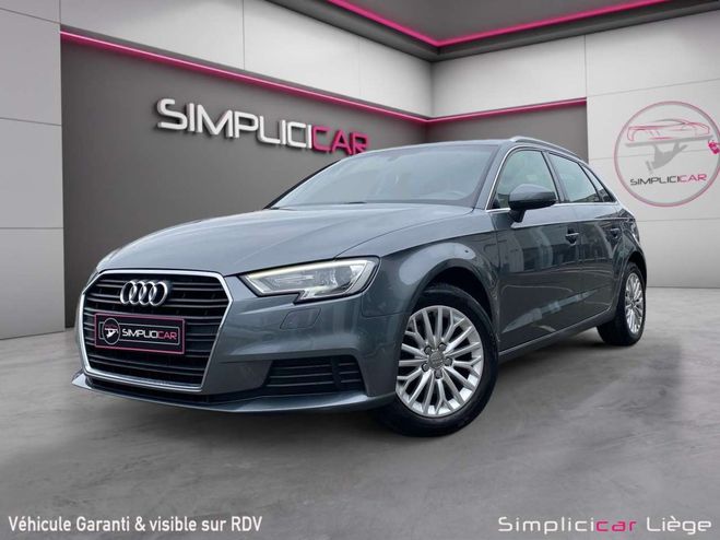 Audi A3 Sportback 30 TFSI Gris Mtallis de 
