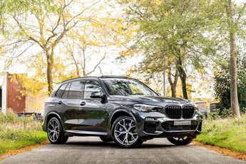 Voir détails -BMW X5 xDrive30dAS M Sport à Roeselare (88)