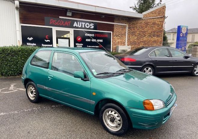 Toyota Starlet 1.3 L 75 cv  de 1998