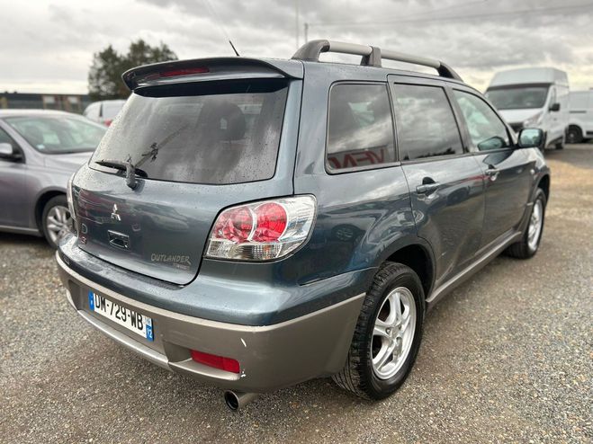 Mitsubishi Outlander 2.0 Intense Gris de 2004