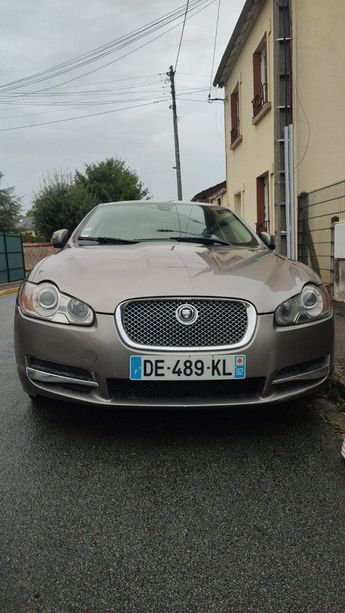 Voir détails -Jaguar XF 2.7L V6 D BI-TURBO LUXE à Gargenville (78)