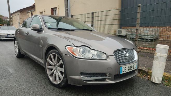 Jaguar XF 2.7L V6 D BI-TURBO LUXE  de 2009