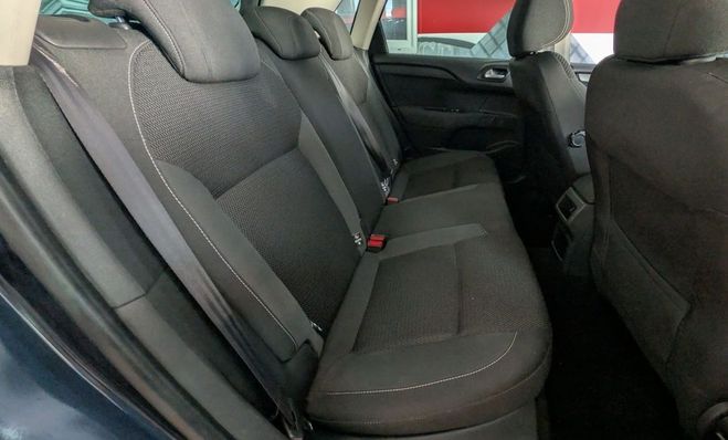 Citroen C4 II (B7) 1.6 BlueHDi 100 Feel  de 2015