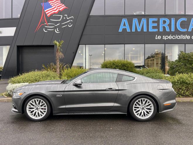 Ford Mustang GT FASTBACK V8 5.0L Gris de 2015