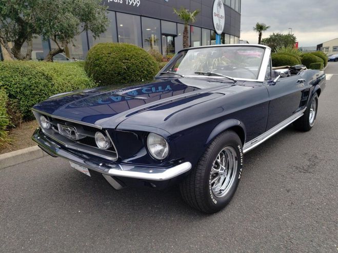 Ford Mustang 390 GTA cabriolet Bleu fonc de 1967