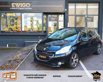  Voir détails -Peugeot 208 1.6 HDI 115CH FELINE TOIT PANO GPS RADAR à Forbach (57)