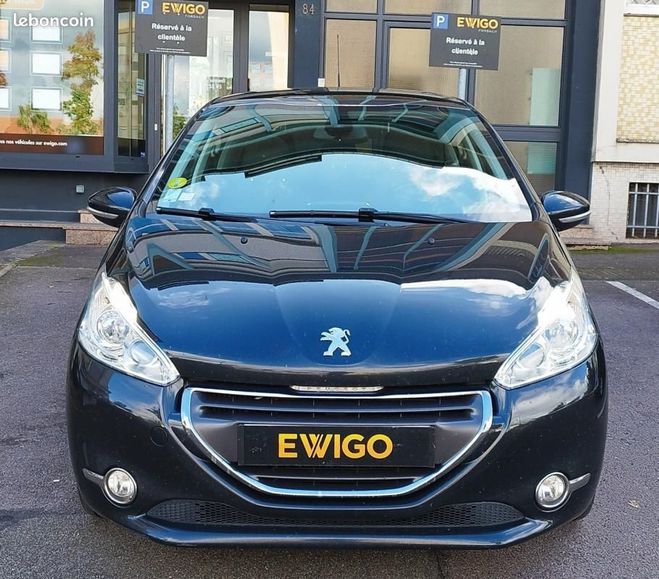 Peugeot 208 1.6 HDI 115CH FELINE TOIT PANO GPS RADAR Noir de 2012