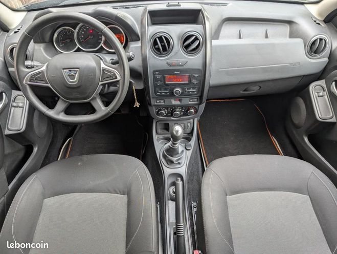 Dacia Duster II (HJD) 1.2 TCe 125CH ESSENTIEL 4X2 ATT Gris de 2017