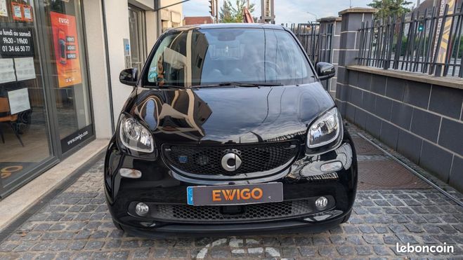 Smart Forfour Smart Forfour EQ ELECTRIC 82ch PRIME TOIT PANORAMIQUE  Noir de 2020