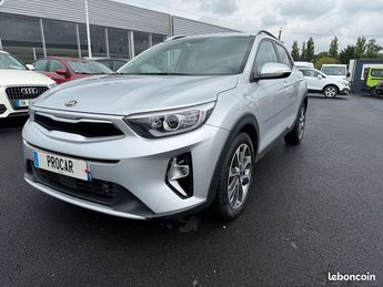  Voir détails -Kia Stonic 1.0 t-gdi 120 mhev gt line à Charmeil (03)
