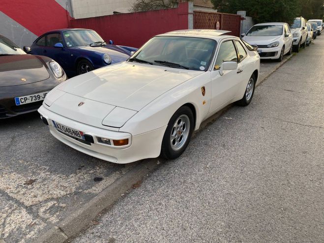 Porsche 944 2.5 phase 2 blanc de 1986