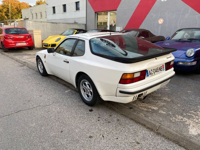 Porsche 944 2.5 phase 2 blanc de 1986