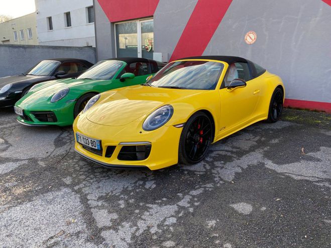 Porsche 911 TARGA 991 GTS carrera 4 PDK 450 cv jaune de 2018