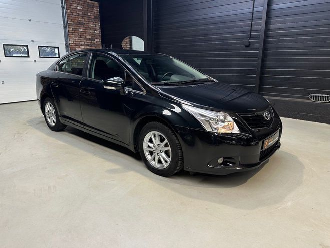 Toyota Avensis 147 VVT-i Dynamic Edition Gris de 2010