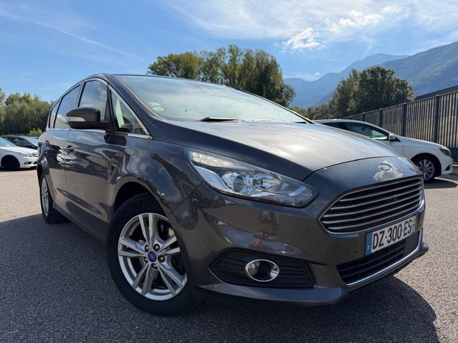 Ford S Max 2.0 TDCI 150CH STOP&START TITANIUM 7PLAC Gris F de 2016
