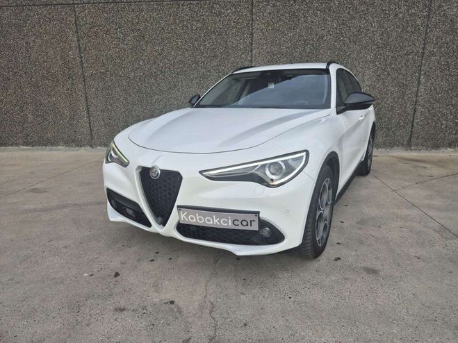 Alfa romeo Stelvio 2.2 JTD--CARPLAY--GPS--USB-GARANTIE 12M Blanc Mtallis de 