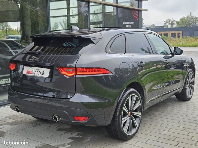 Jaguar F Pace V6 3.0D 300CH R-SPORT 4X4 BVA8 Gris de 2017