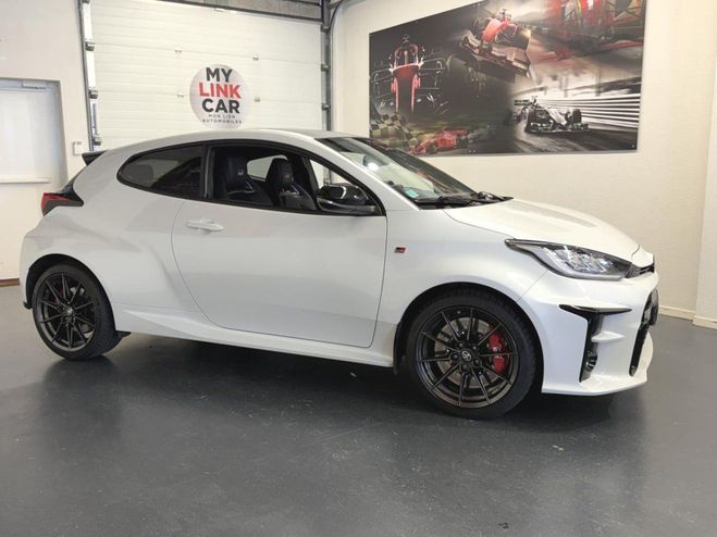 Toyota Yaris GR track 1.6 Turbo 261 cv IV 2020 BLANC NACR de 2022