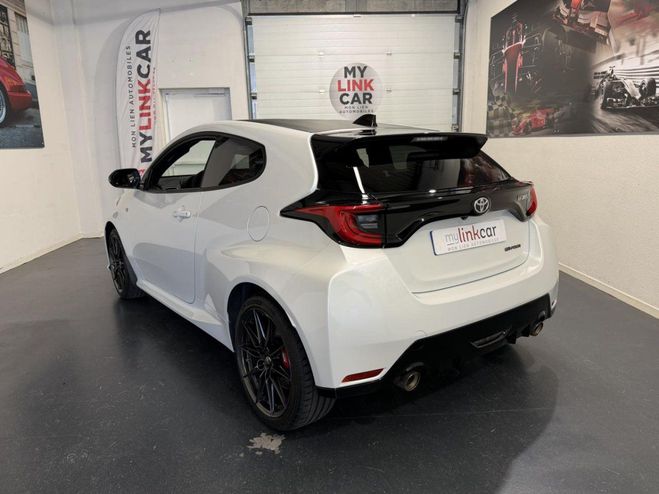 Toyota Yaris GR track 1.6 Turbo 261 cv IV 2020 BLANC NACR de 2022
